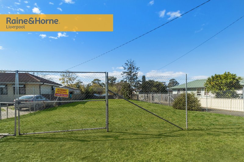 Photo - 23 Glenwari Street, Sadleir NSW 2168 - Image 2