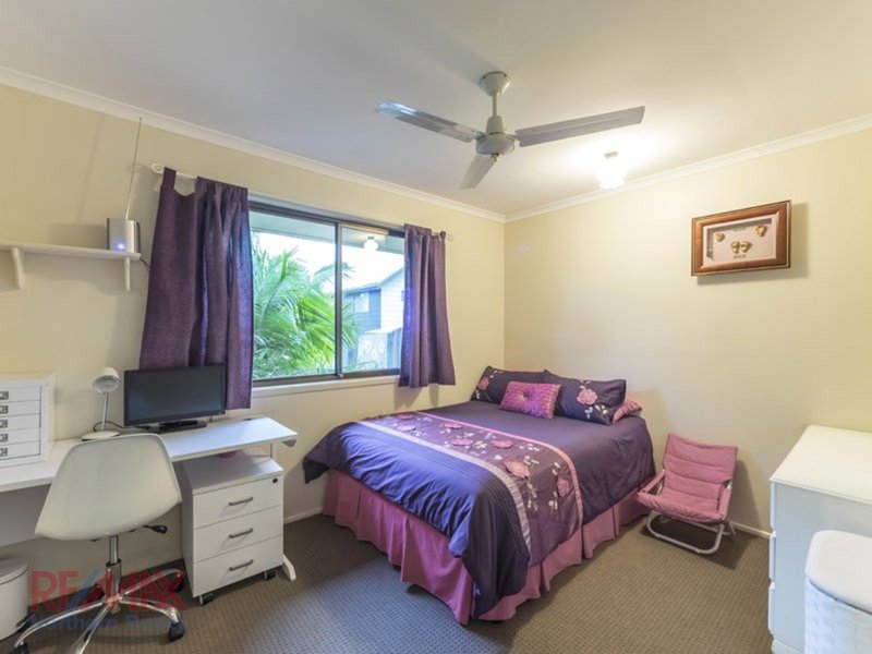 Photo - 23 Gowrie St , Brendale QLD 4500 - Image 14