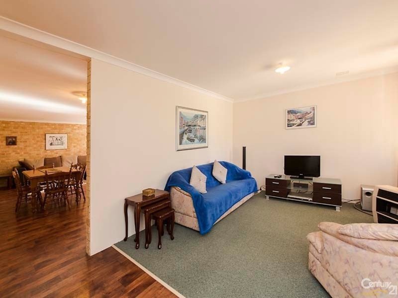 Photo - 23 Grand Bank Parkway, Mindarie WA 6030 - Image 5