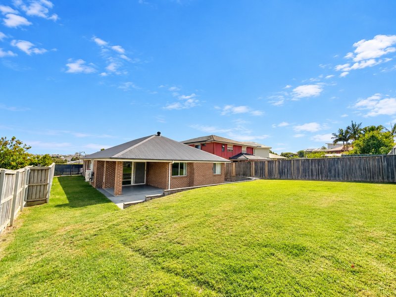 Photo - 23 Grasshawk Drive, Chisholm NSW 2322 - Image 15