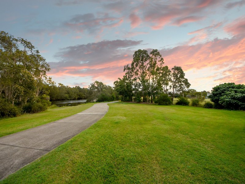 Photo - 23 Greendale Place, Bracken Ridge QLD 4017 - Image 3