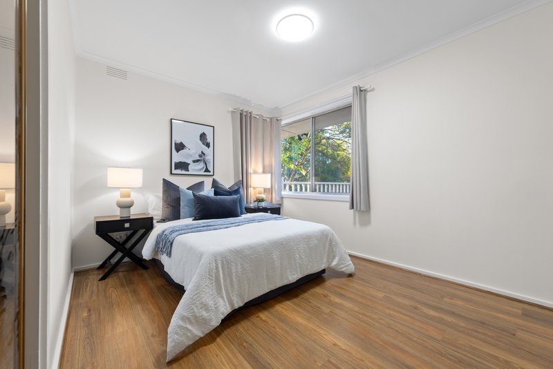 Photo - 23 Greenglade Court, Blackburn North VIC 3130 - Image 8