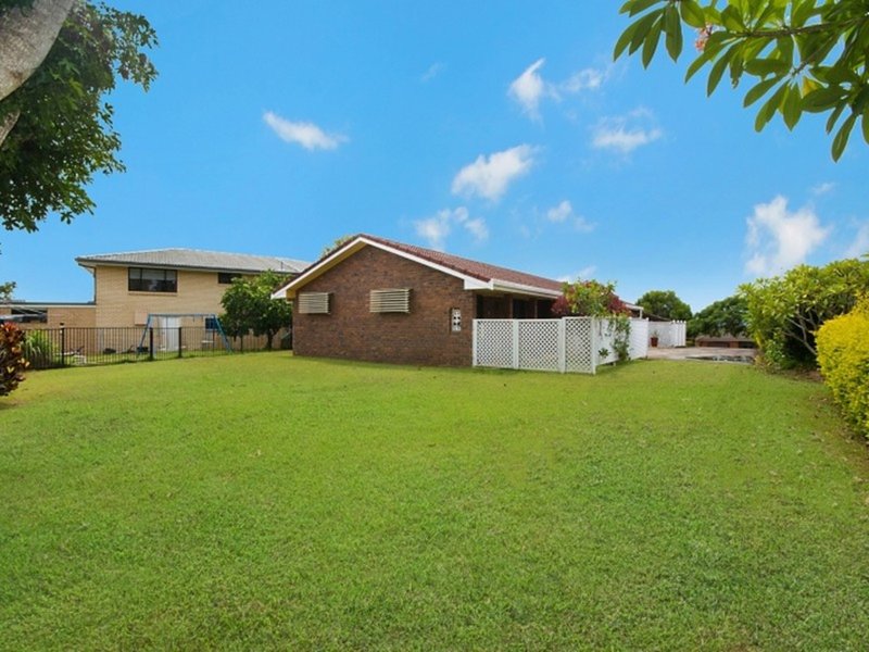 Photo - 2/3 Greenhills Drive, Goonellabah NSW 2480 - Image 1