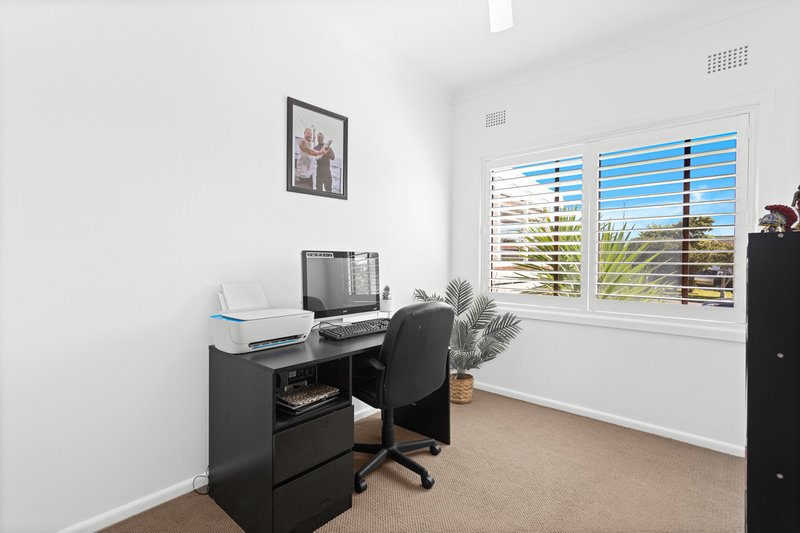 Photo - 23 Griffiths Street, Oak Flats NSW 2529 - Image 6