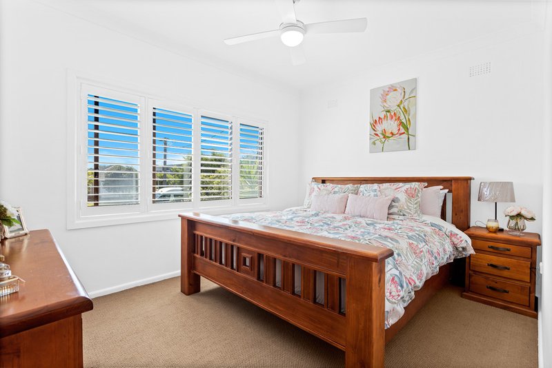 Photo - 23 Griffiths Street, Oak Flats NSW 2529 - Image 7