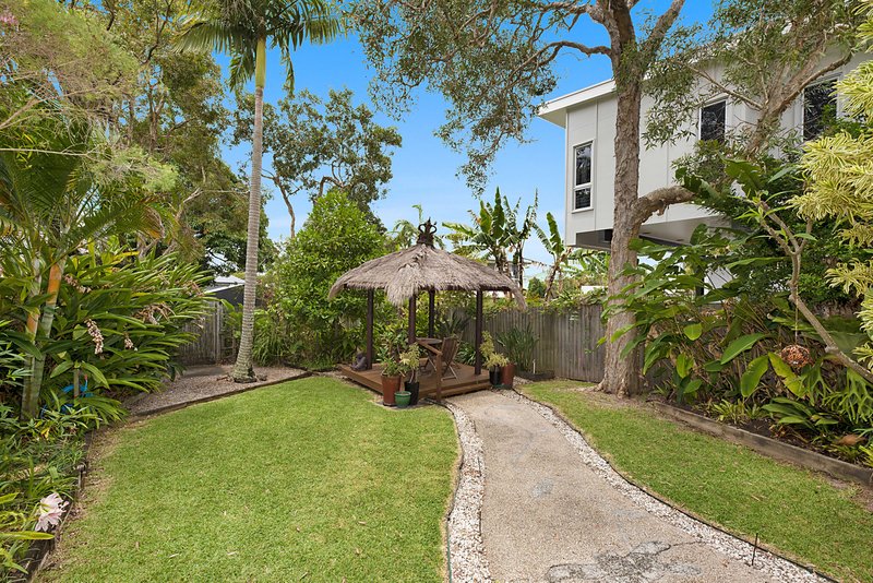 Photo - 23 Grigor Street, Moffat Beach QLD 4551 - Image 15