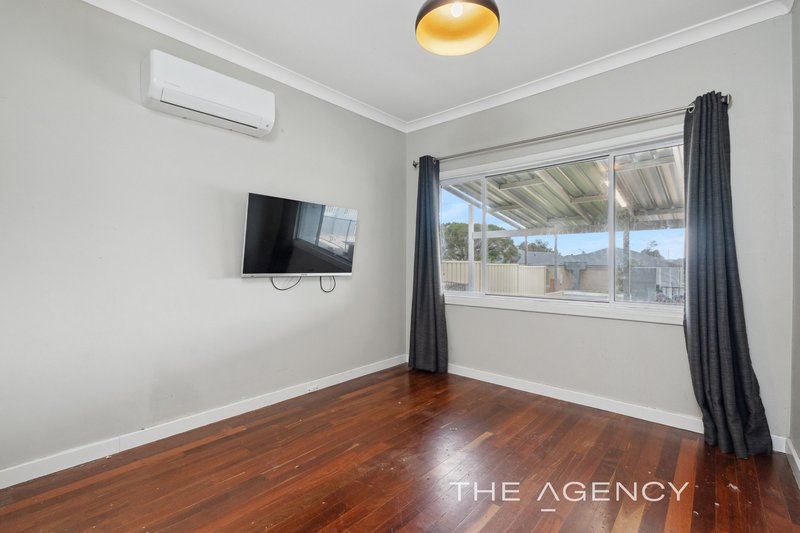 Photo - 23 Grinstead Way, Balga WA 6061 - Image 11