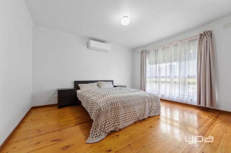 Photo - 23 Gum Road, Kings Park VIC 3021 - Image 9