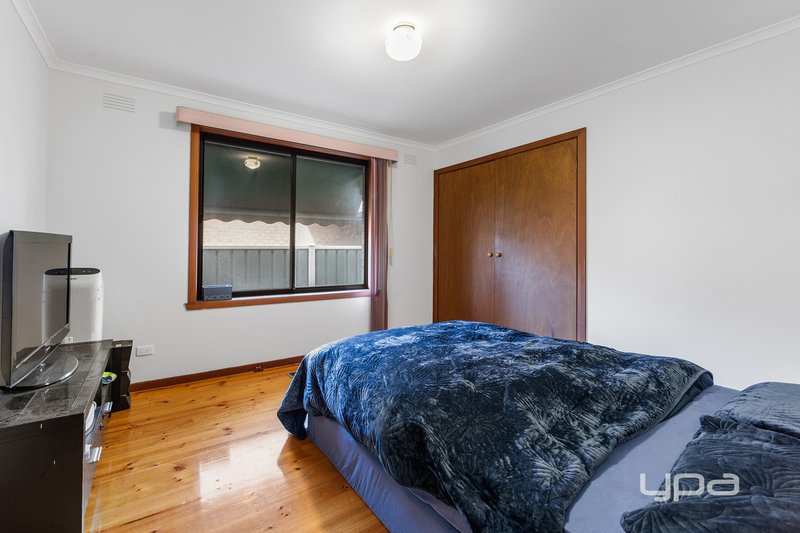 Photo - 23 Gum Road, Kings Park VIC 3021 - Image 11