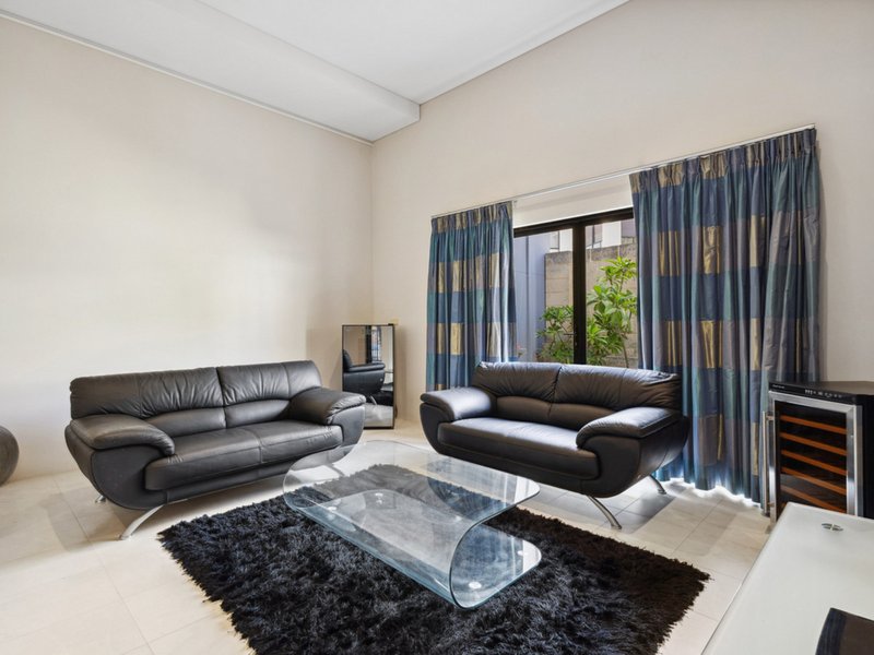 Photo - 23 Haig Park Circle, East Perth WA 6004 - Image 11