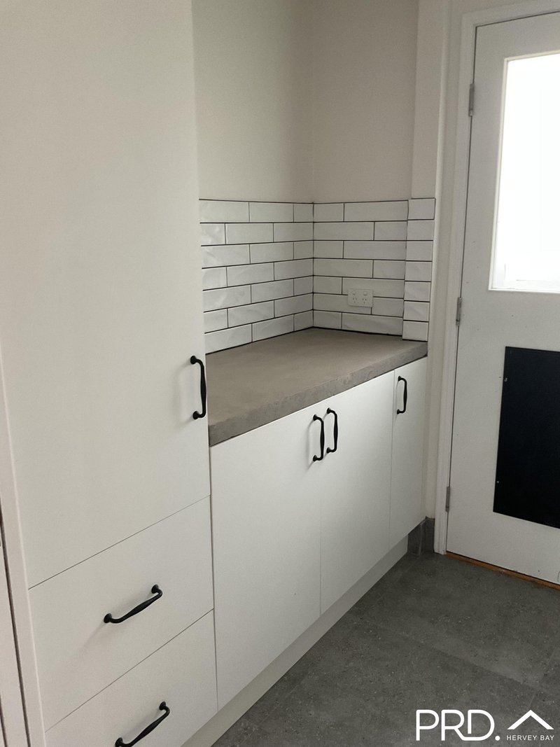 Photo - 23 Hamer Drive, Urangan QLD 4655 - Image 26