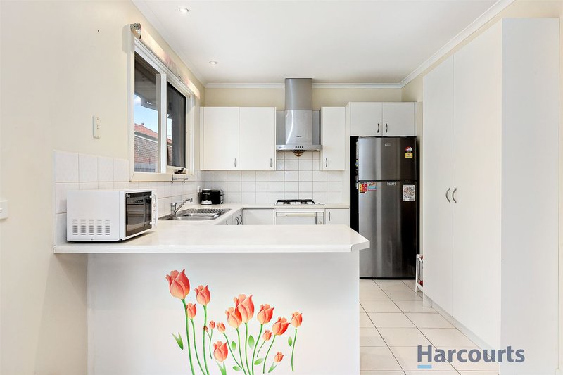 2/3 Hansen Street, Mount Waverley VIC 3149