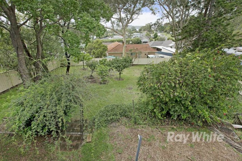 Photo - 23 Harborne Avenue, Rathmines NSW 2283 - Image 3