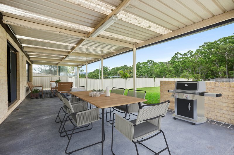 Photo - 23 Hartfield Avenue, Horsley NSW 2530 - Image 8