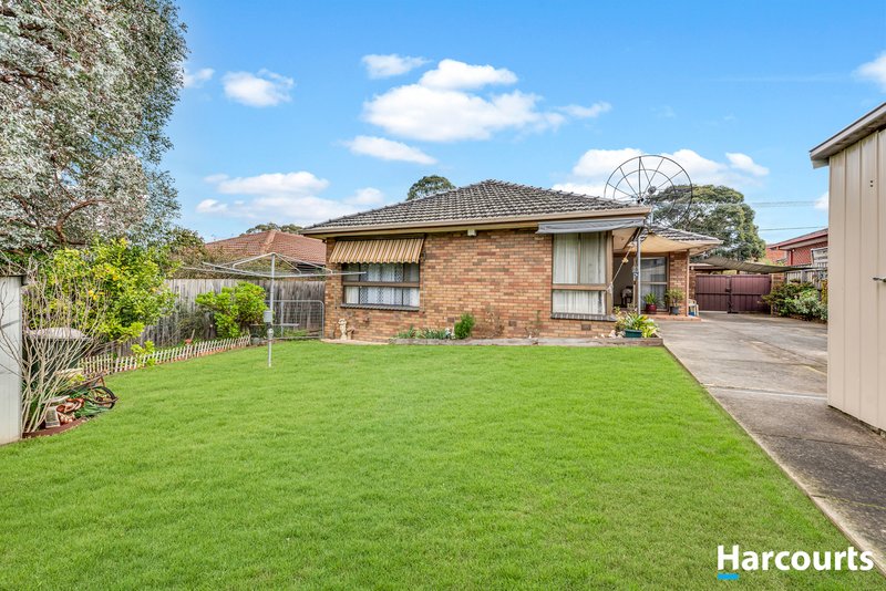 Photo - 23 Hartland Road, Vermont South VIC 3133 - Image 11