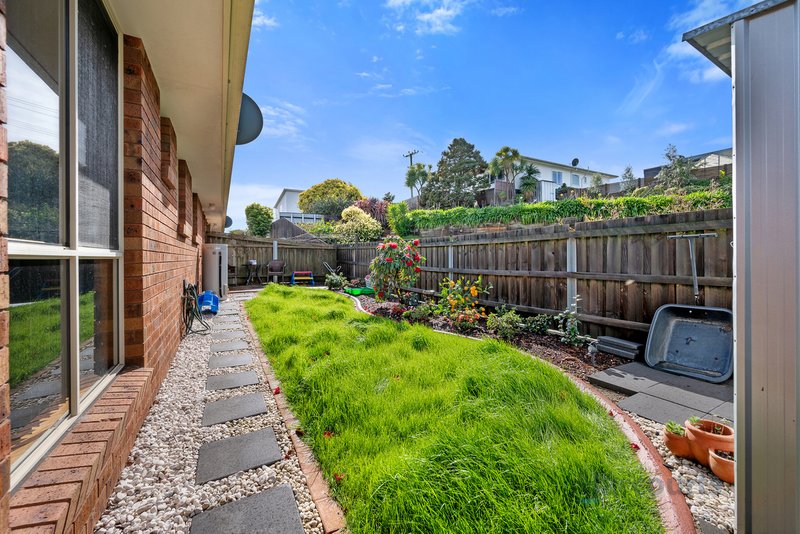 Photo - 2/3 Hayward Street, Penguin TAS 7316 - Image 9