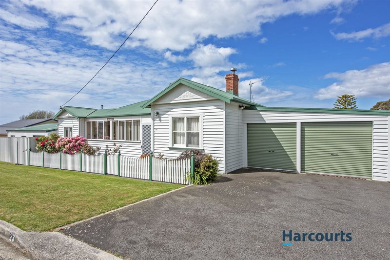 Photo - 23 Heathcote Street, Ulverstone TAS 7315 - Image 4