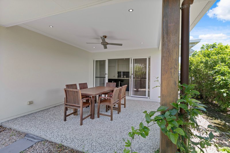 Photo - 2/3 Heliconia Street, Mountain Creek QLD 4557 - Image 7