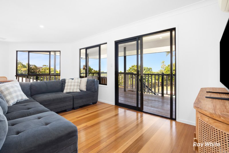 Photo - 23 Hellas Street, Barlows Hill QLD 4703 - Image 9