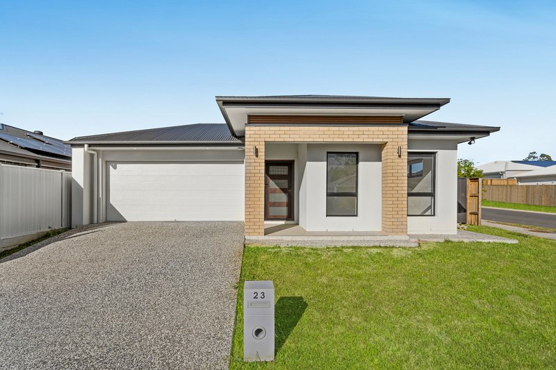 Photo - 23 Hewing Place, Park Ridge South QLD 4125 - Image 1