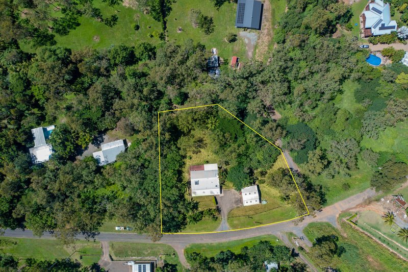 Photo - 23 Hibiscus Road, Cannon Valley QLD 4800 - Image 16