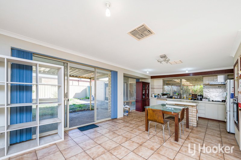 Photo - 23 Hickory Drive, Thornlie WA 6108 - Image 6