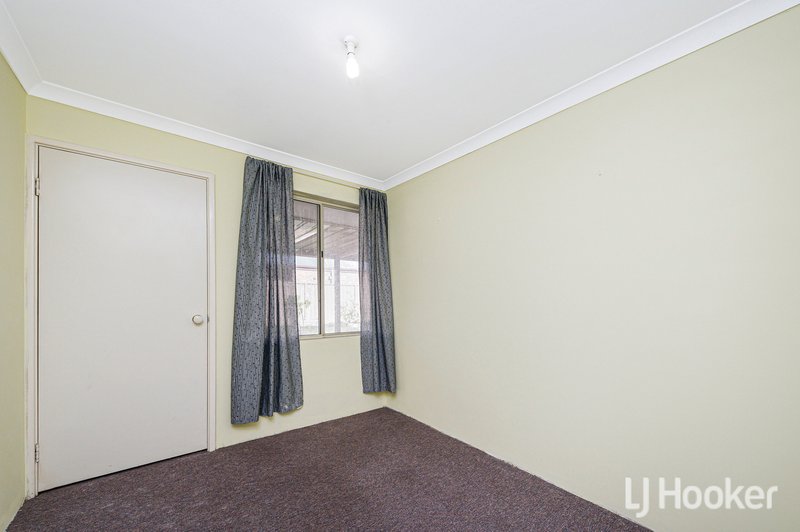 Photo - 23 Hickory Drive, Thornlie WA 6108 - Image 11