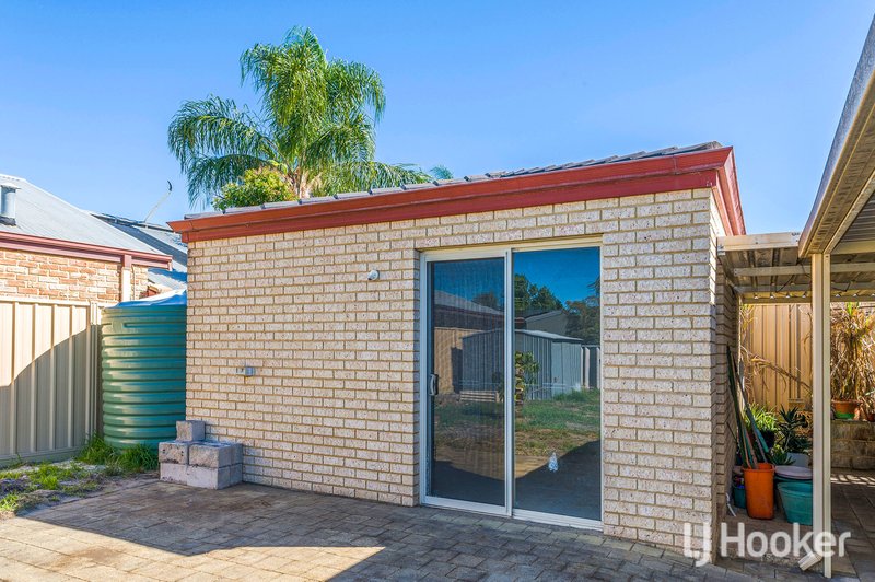 Photo - 23 Hickory Drive, Thornlie WA 6108 - Image 17