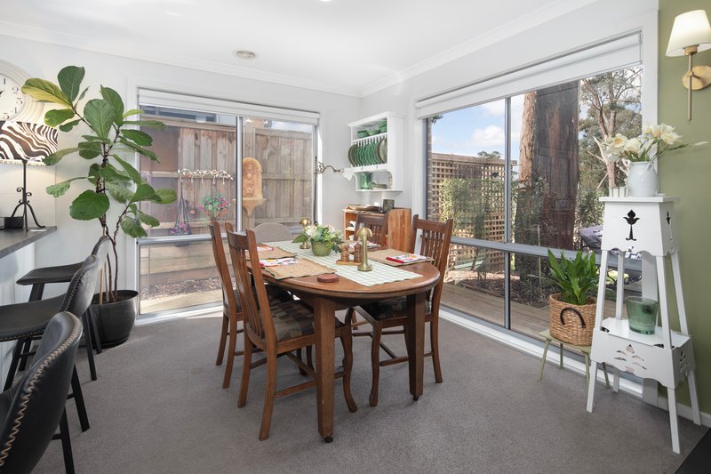 Photo - 2/3 Hickory Lane, Creswick VIC 3363 - Image 7
