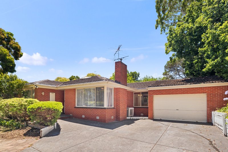 23 Highland Crescent, Mooroolbark VIC 3138