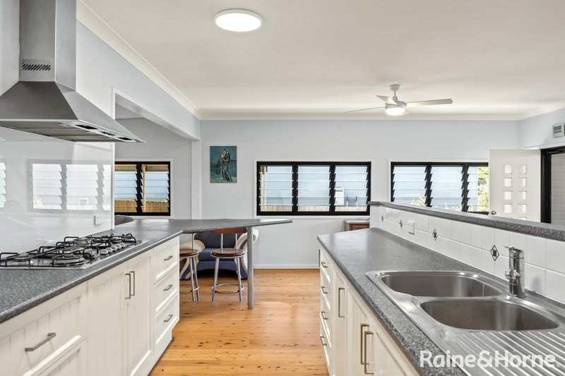 Photo - 23 Highview Drive, Dolphin Point NSW 2539 - Image 4