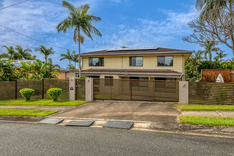 23 Hill Park Crescent, Rochedale South QLD 4123