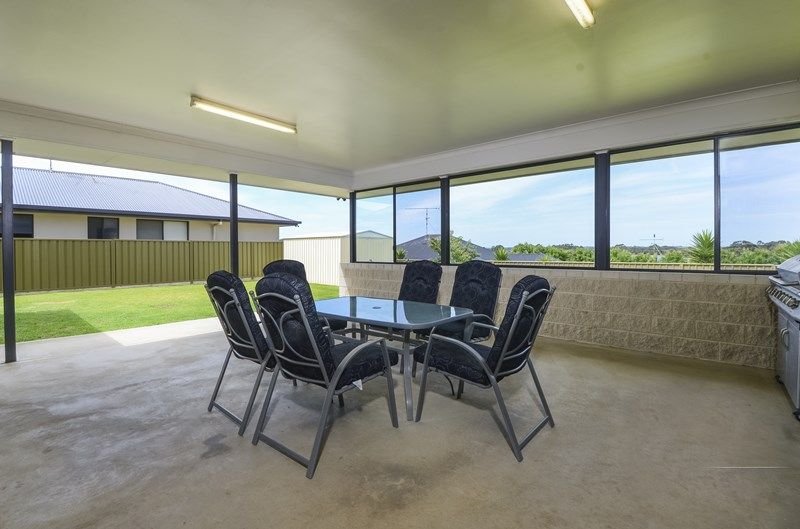 Photo - 23 Hilltop Avenue, Mount Gambier SA 5290 - Image 14