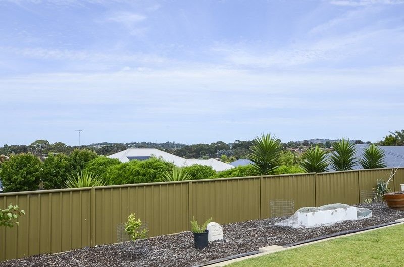 Photo - 23 Hilltop Avenue, Mount Gambier SA 5290 - Image 17