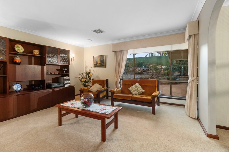 Photo - 23 Holden Drive, Noranda WA 6062 - Image 3