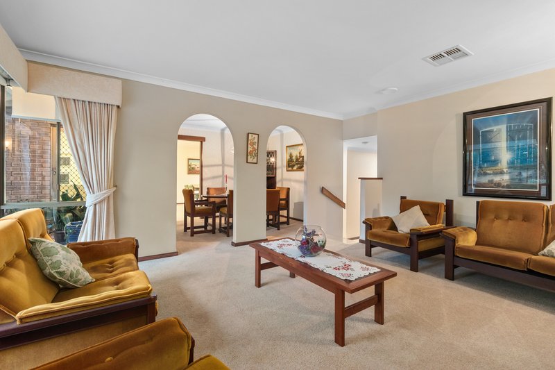 Photo - 23 Holden Drive, Noranda WA 6062 - Image 5