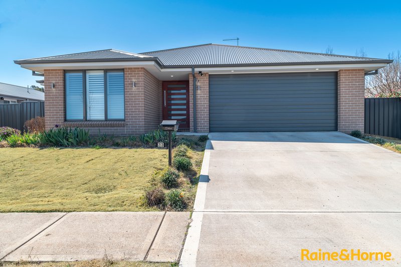 23 Holmfield Drive, Armidale NSW 2350