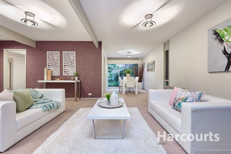 23 Holyrood Drive, Vermont VIC 3133