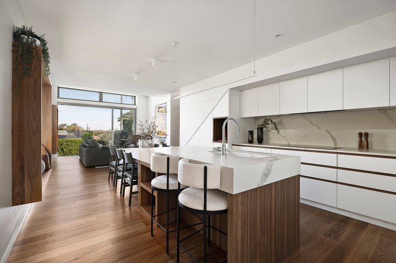 Photo - 23 Hough Street, Bondi Junction NSW 2022 - Image 2