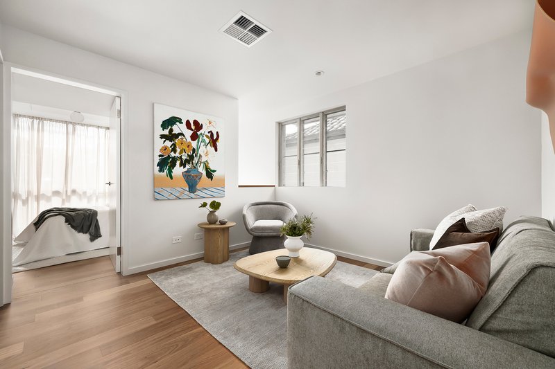 Photo - 23 Hough Street, Bondi Junction NSW 2022 - Image 11