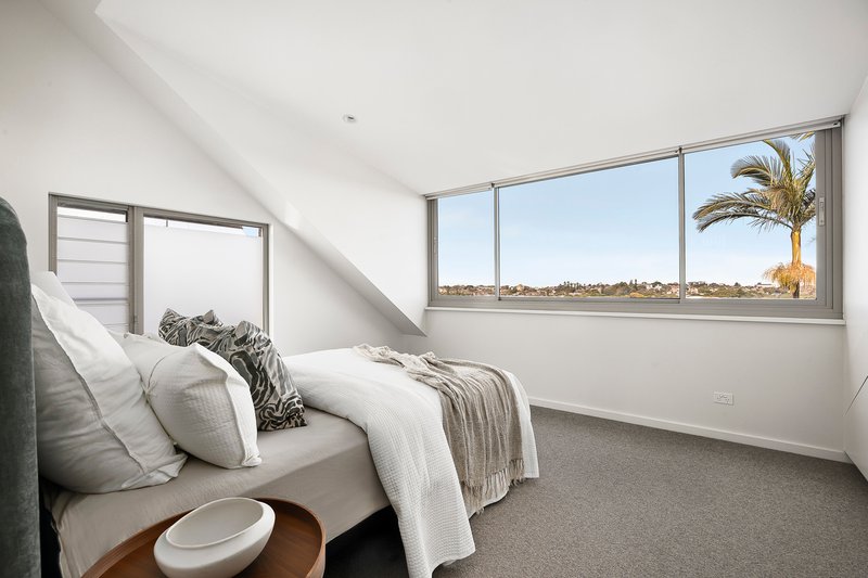 Photo - 23 Hough Street, Bondi Junction NSW 2022 - Image 12