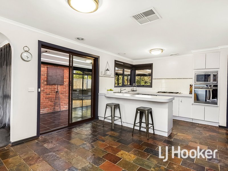 Photo - 23 Hunter Avenue, Hoppers Crossing VIC 3029 - Image 3