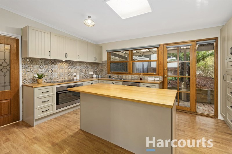 Photo - 23 Hunter Street, Ferntree Gully VIC 3156 - Image 3