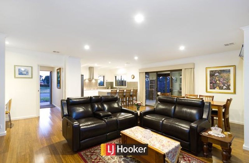 Photo - 23 Hurrell Street, Forde ACT 2914 - Image 11