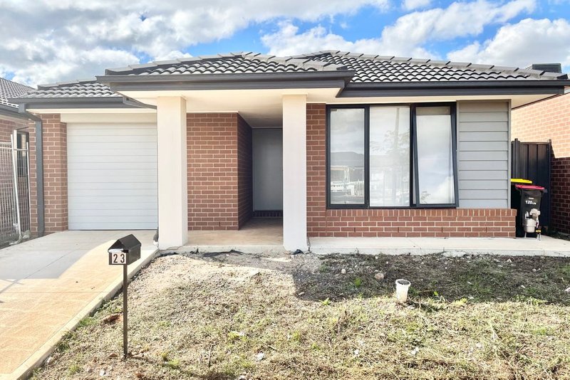 Photo - 23 Innage Avenue, Strathtulloh VIC 3338 - Image 1