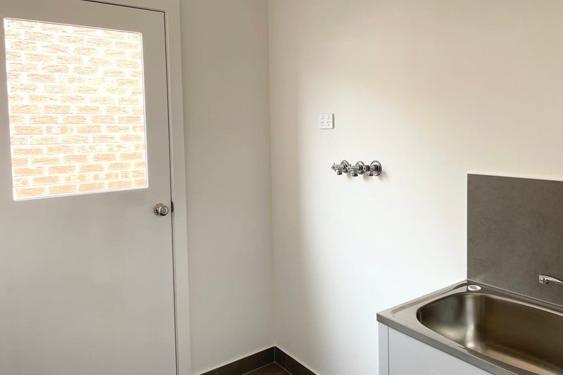 Photo - 23 Innage Avenue, Strathtulloh VIC 3338 - Image 7