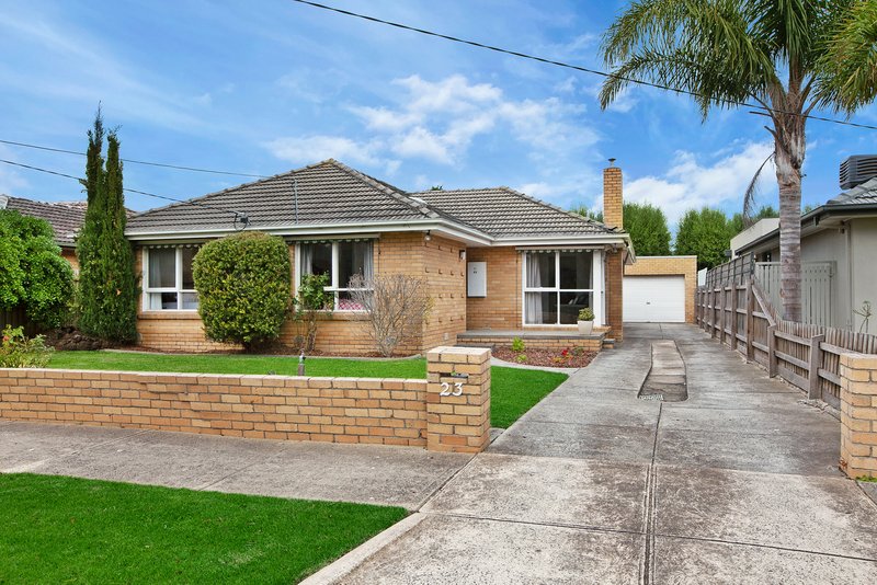 23 Inverness Street, Reservoir VIC 3073