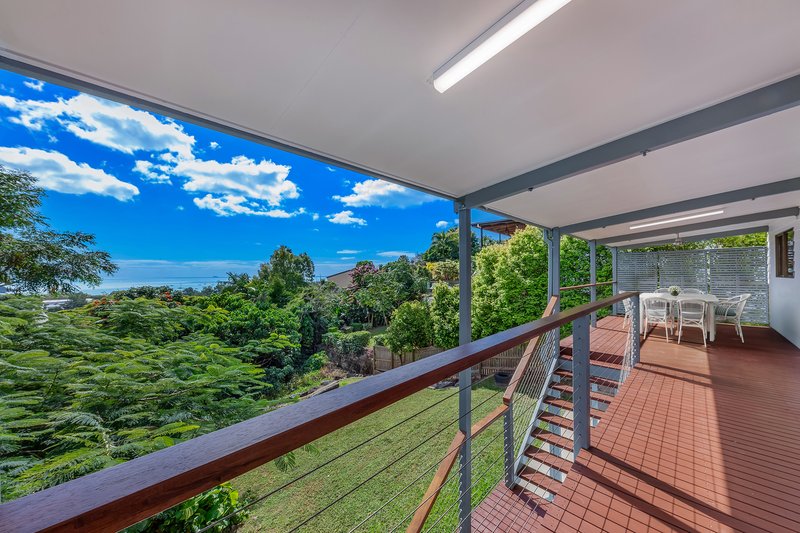 Photo - 23 Island Drive, Cannonvale QLD 4802 - Image 4