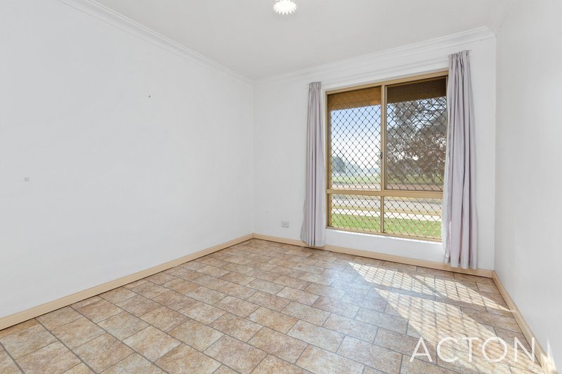 Photo - 23 Jeffery Street, Beaconsfield WA 6162 - Image 9