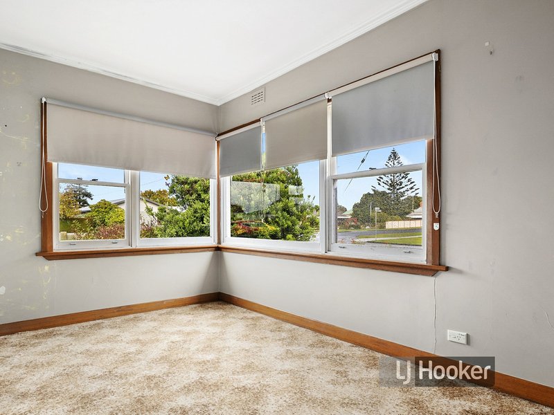 Photo - 23 Jenner Street, Wynyard TAS 7325 - Image 12